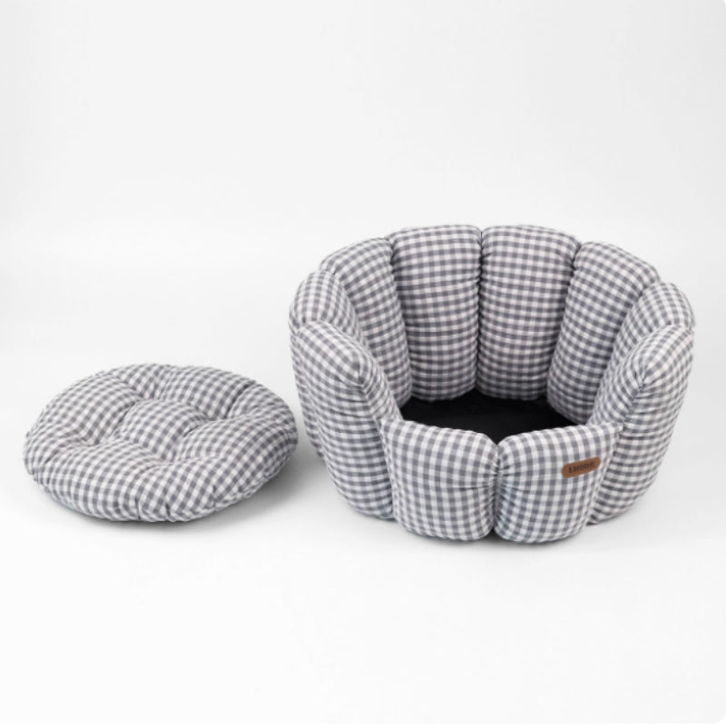 Plaid Pet Bed